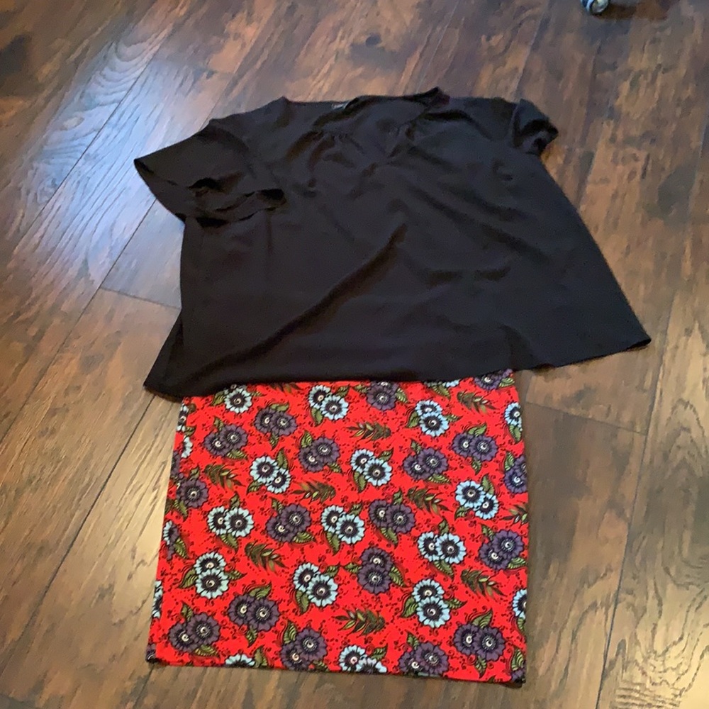 Gorgeous floral print Cassie skirt!